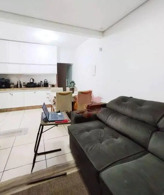 Foto 2 de Casa com 3 quartos à venda, 125m2 em Residencial Guairá, Sumare - SP