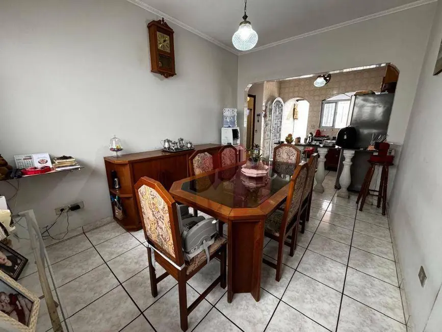 Casa com 3 quartos à venda, 375m2 em Jardim Glória, Americana - SP - imagem 4 Foto 4 de Casa com 3 quartos à venda, 375m2 em Jardim Glória, Americana - SP