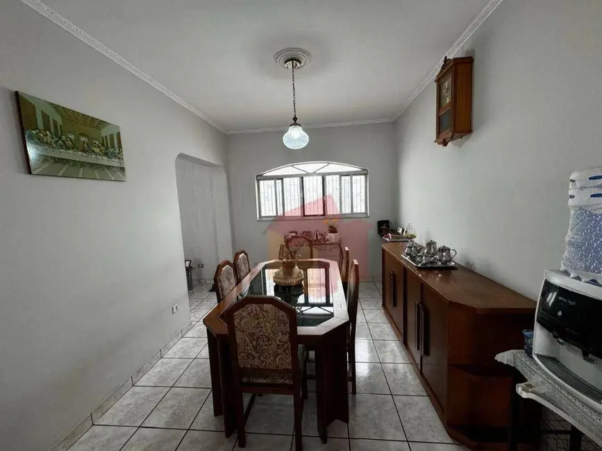 Casa com 3 quartos à venda, 375m2 em Jardim Glória, Americana - SP - imagem 8 Foto 8 de Casa com 3 quartos à venda, 375m2 em Jardim Glória, Americana - SP