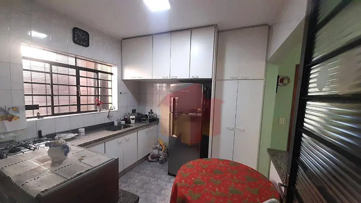 Foto 7 de Casa com 3 quartos à venda, 348m2 em Vila Santa Catarina, Americana - SP
