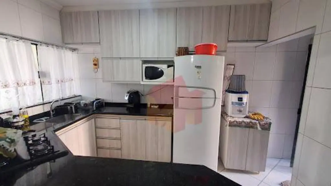 Foto 1 de Sobrado com 3 quartos à venda, 150m2 em Parque Residencial Jaguari, Americana - SP