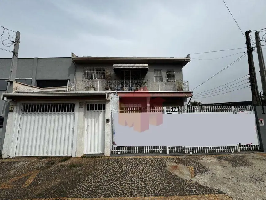 Casa com 3 quartos à venda, 325m2 em Santa Cruz, Americana - SP - imagem 1 Foto 1 de Casa com 3 quartos à venda, 325m2 em Santa Cruz, Americana - SP