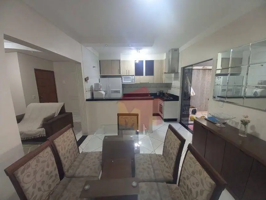 Foto 3 de Casa com 2 quartos à venda, 159m2 em Jardim Mirandola, Americana - SP