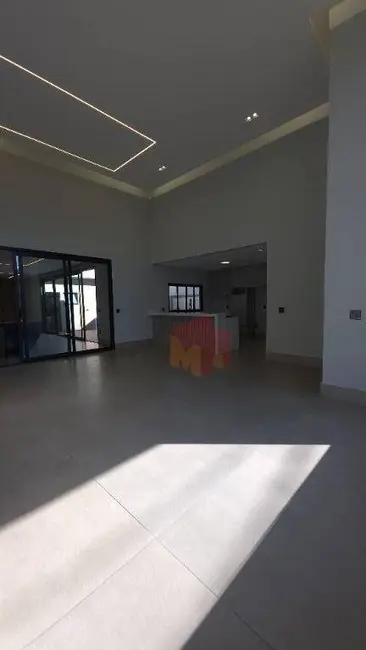 Casa de Condomínio com 3 quartos à venda, 450m2 em Chácara Letônia, Americana - SP - imagem 4 Foto 4 de Casa de Condomínio com 3 quartos à venda, 450m2 em Chácara Letônia, Americana - SP