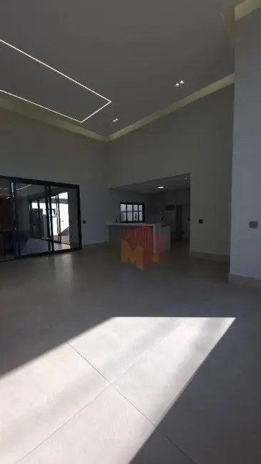 Foto 4 de Casa de Condomínio com 3 quartos à venda, 450m2 em Chácara Letônia, Americana - SP