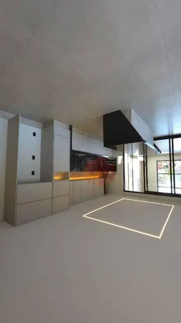 Foto 6 de Casa de Condomínio com 3 quartos à venda, 450m2 em Chácara Letônia, Americana - SP