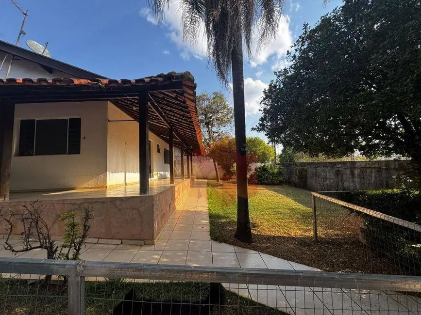 Foto 2 de Chácara com 2 quartos à venda, 1000m2 em Vale das Paineiras, Americana - SP