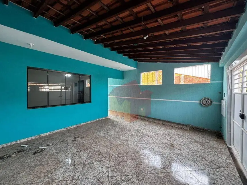 Foto 3 de Sobrado com 6 quartos à venda, 150m2 em Parque Residencial Jaguari, Americana - SP