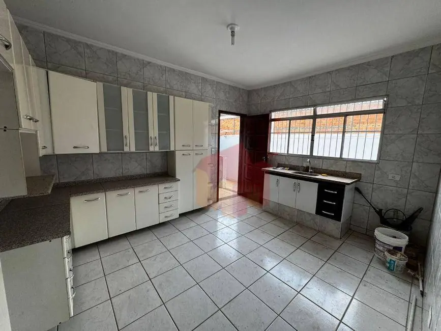 Foto 1 de Sobrado com 6 quartos à venda, 150m2 em Parque Residencial Jaguari, Americana - SP