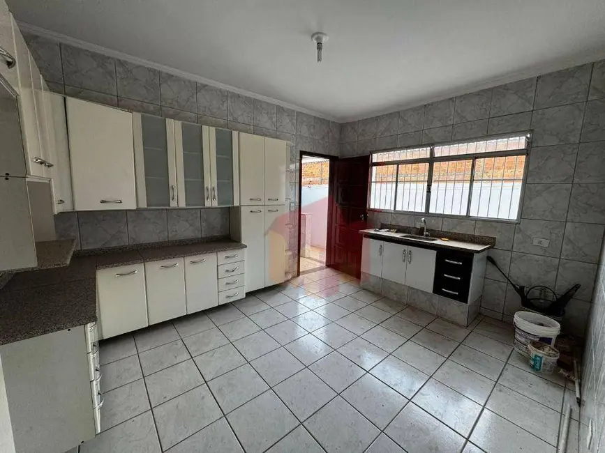 Foto 6 de Sobrado com 6 quartos à venda, 150m2 em Parque Residencial Jaguari, Americana - SP