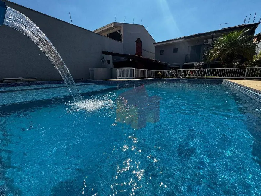 Foto 1 de Casa com 3 quartos à venda e para alugar, 468m2 em Chácara Machadinho II, Americana - SP