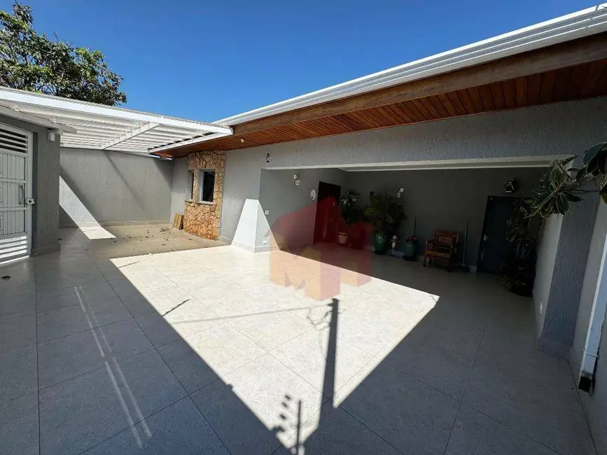 Foto 5 de Casa com 3 quartos à venda e para alugar, 468m2 em Chácara Machadinho II, Americana - SP