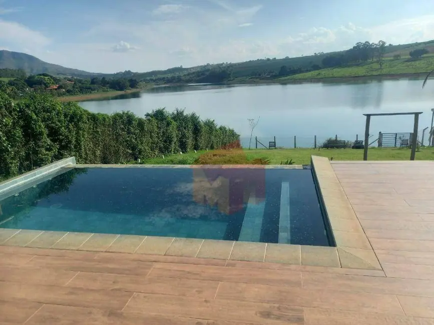 Foto 4 de Sítio / Rancho com 4 quartos à venda, 1752m2 em Carmo Do Rio Claro - MG