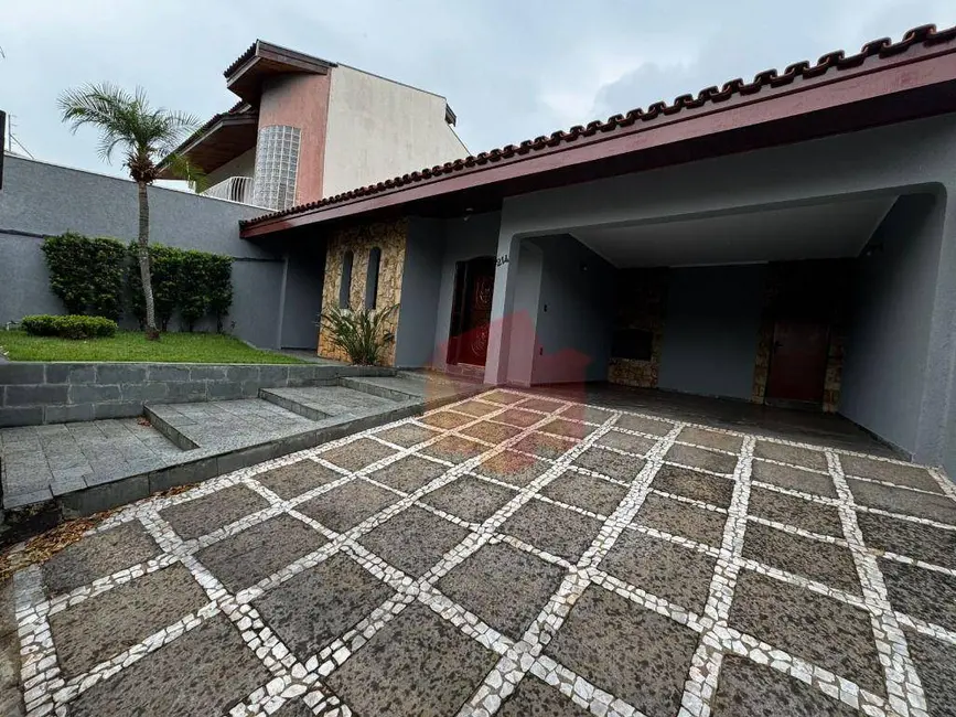 Foto 1 de Casa com 4 quartos à venda e para alugar, 334m2 em Werner Plaas, Americana - SP