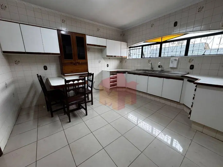 Foto 9 de Casa com 4 quartos à venda e para alugar, 334m2 em Werner Plaas, Americana - SP