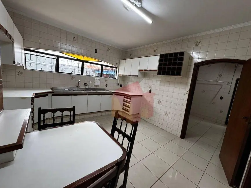 Foto 8 de Casa com 4 quartos à venda e para alugar, 334m2 em Werner Plaas, Americana - SP