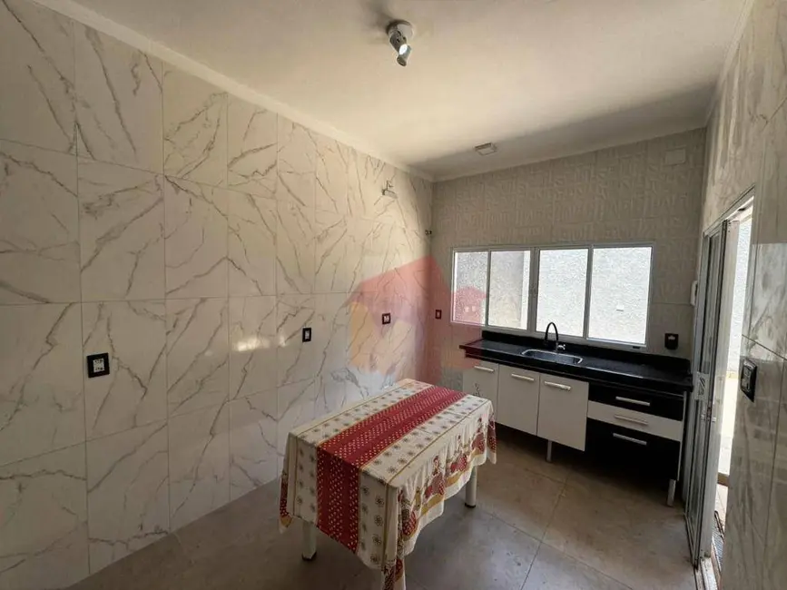 Foto 6 de Casa com 4 quartos à venda, 150m2 em Jardim Mirandola, Americana - SP