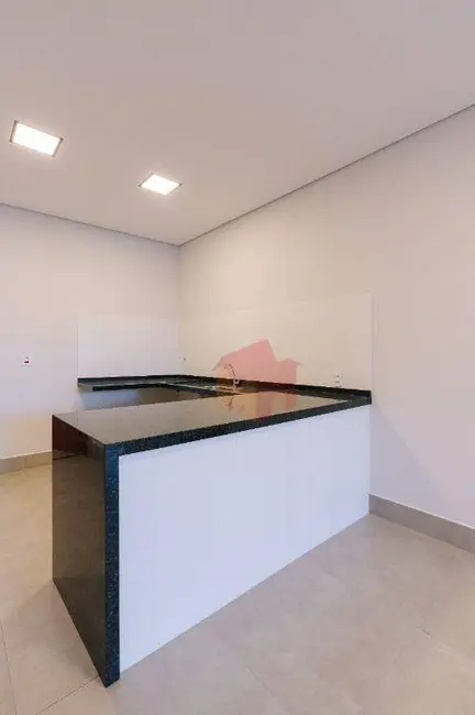 Foto 8 de Casa com 3 quartos à venda, 200m2 em Nova Odessa - SP