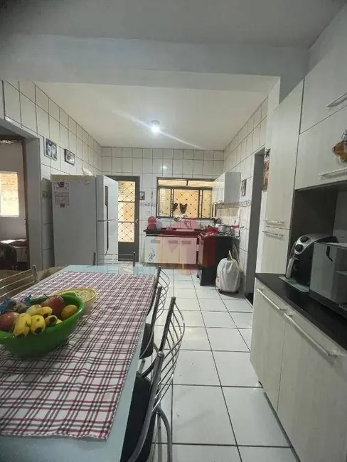 Casa com 3 quartos à venda, 150m2 em Jardim Paz, Americana - SP - imagem 9 Foto 9 de Casa com 3 quartos à venda, 150m2 em Jardim Paz, Americana - SP