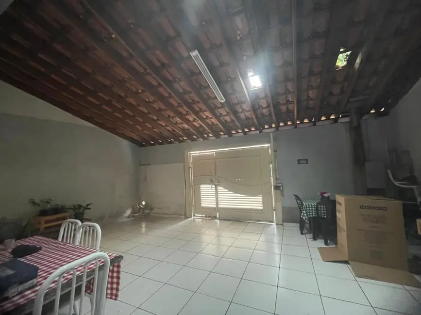 Foto 2 de Casa com 3 quartos à venda, 150m2 em Jardim Paz, Americana - SP