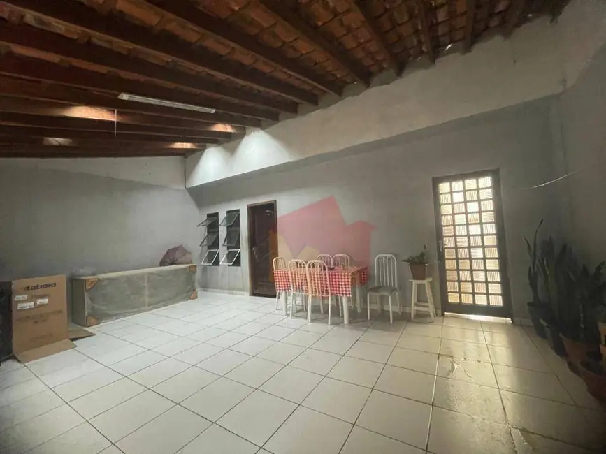 Casa com 3 quartos à venda, 150m2 em Jardim Paz, Americana - SP - imagem 3 Foto 3 de Casa com 3 quartos à venda, 150m2 em Jardim Paz, Americana - SP