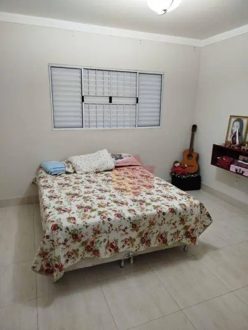 Foto 4 de Casa com 3 quartos à venda, 150m2 em Parque São Jerônimo, Americana - SP