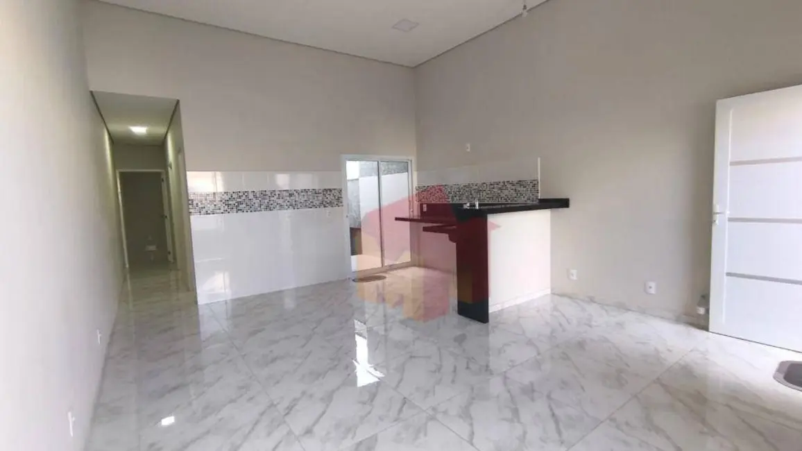Foto 3 de Casa com 2 quartos à venda, 150m2 em Monte Mor - SP