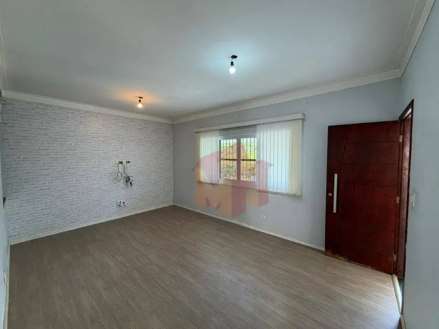 Foto 2 de Sobrado com 3 quartos à venda, 210m2 em Parque Novo Mundo, Americana - SP