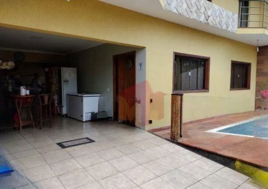 Foto 2 de Sobrado com 3 quartos à venda, 220m2 em Parque Residencial Jaguari, Americana - SP