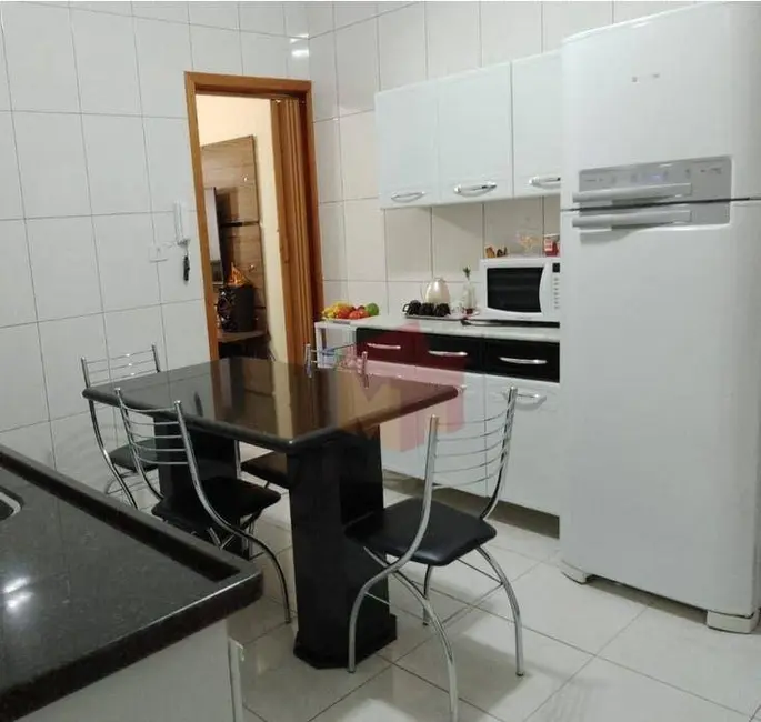 Foto 3 de Casa com 2 quartos à venda, 150m2 em Jardim América, Americana - SP