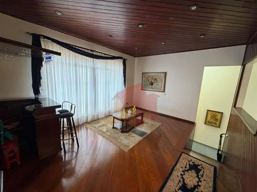 Casa com 3 quartos à venda, 324m2 em Chácara Machadinho II, Americana - SP - imagem 4 Foto 4 de Casa com 3 quartos à venda, 324m2 em Chácara Machadinho II, Americana - SP