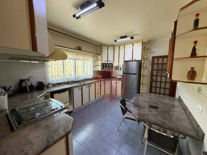 Casa com 3 quartos à venda, 324m2 em Chácara Machadinho II, Americana - SP - imagem 7 Foto 7 de Casa com 3 quartos à venda, 324m2 em Chácara Machadinho II, Americana - SP