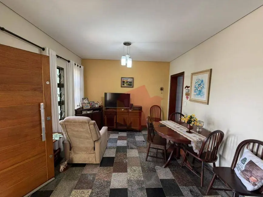 Foto 3 de Casa com 3 quartos à venda, 153m2 em Residencial Vale das Nogueiras, Americana - SP