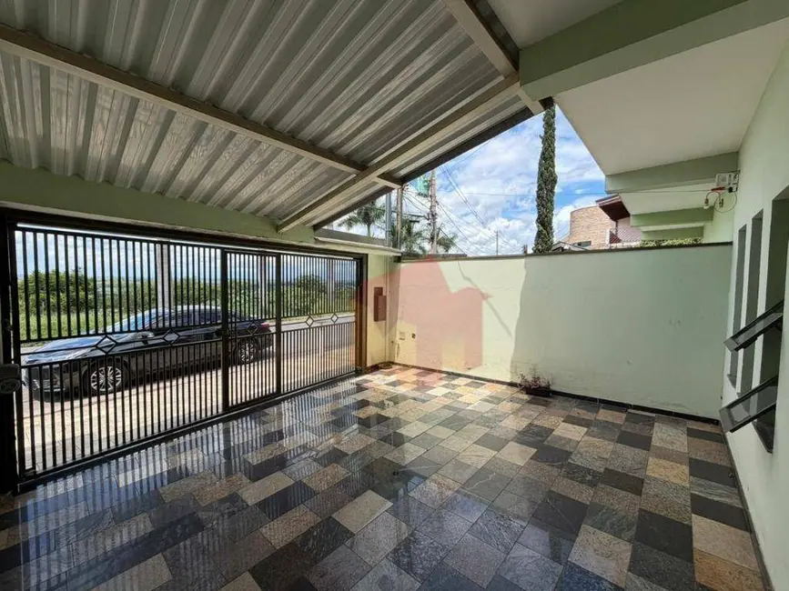 Foto 2 de Casa com 3 quartos à venda, 153m2 em Residencial Vale das Nogueiras, Americana - SP