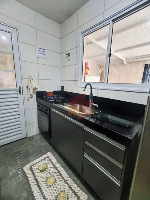 Foto 6 de Casa com 2 quartos à venda, 150m2 em Loteamento Residencial Industrial João Santarosa, Americana - SP