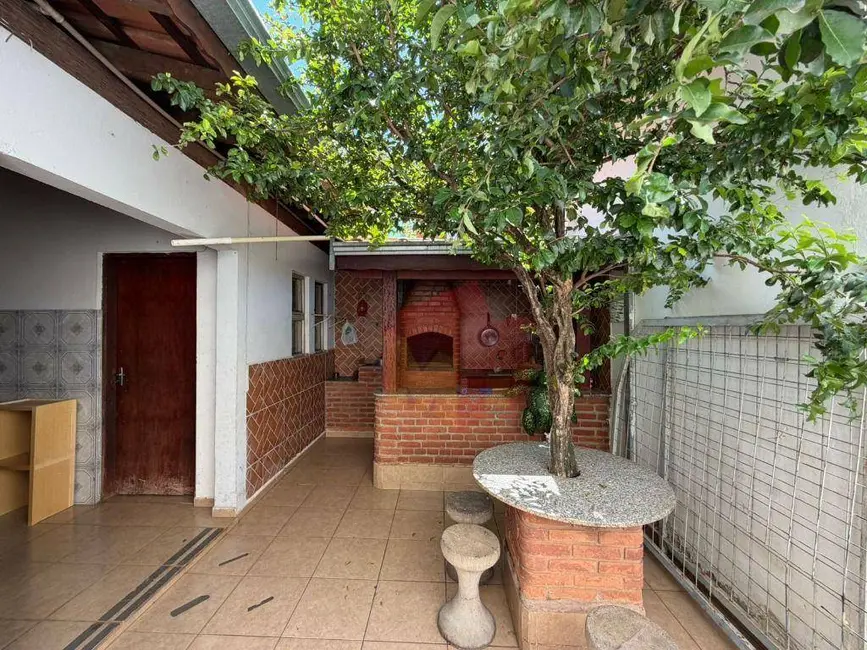Foto 3 de Casa com 3 quartos à venda, 210m2 em Parque Residencial Jaguari, Americana - SP