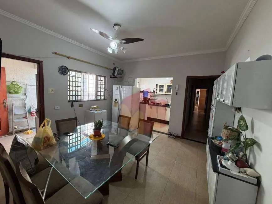 Foto 9 de Casa com 3 quartos à venda, 210m2 em Parque Residencial Jaguari, Americana - SP