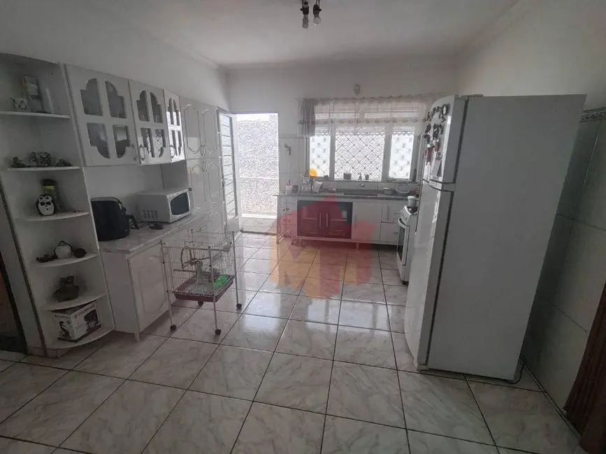 Foto 8 de Casa com 3 quartos à venda, 319m2 em Vila Santa Catarina, Americana - SP