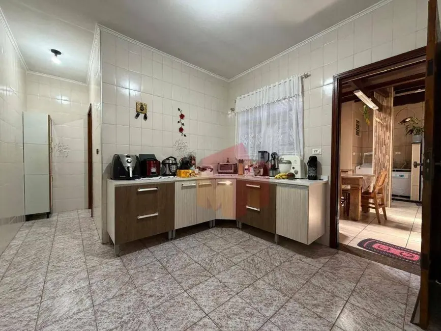 Casa com 3 quartos à venda e para alugar, 330m2 em Jardim Paulistano, Americana - SP - imagem 8 Foto 8 de Casa com 3 quartos à venda e para alugar, 330m2 em Jardim Paulistano, Americana - SP