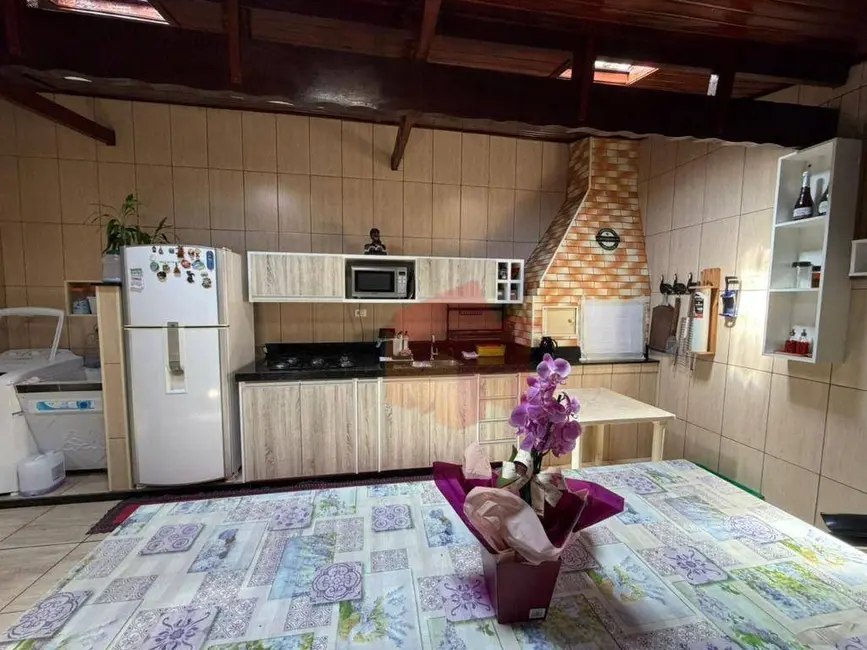 Casa com 3 quartos à venda e para alugar, 330m2 em Jardim Paulistano, Americana - SP - imagem 5 Foto 5 de Casa com 3 quartos à venda e para alugar, 330m2 em Jardim Paulistano, Americana - SP