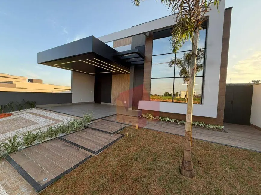 Foto 3 de Casa de Condomínio com 3 quartos à venda, 300m2 em Estância Hípica, Nova Odessa - SP