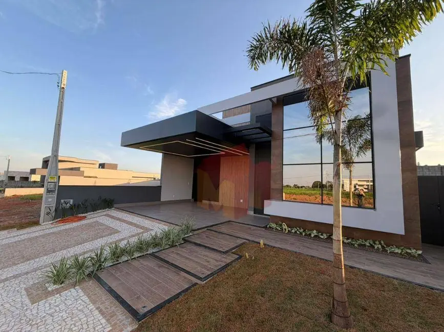 Foto 4 de Casa de Condomínio com 3 quartos à venda, 300m2 em Estância Hípica, Nova Odessa - SP