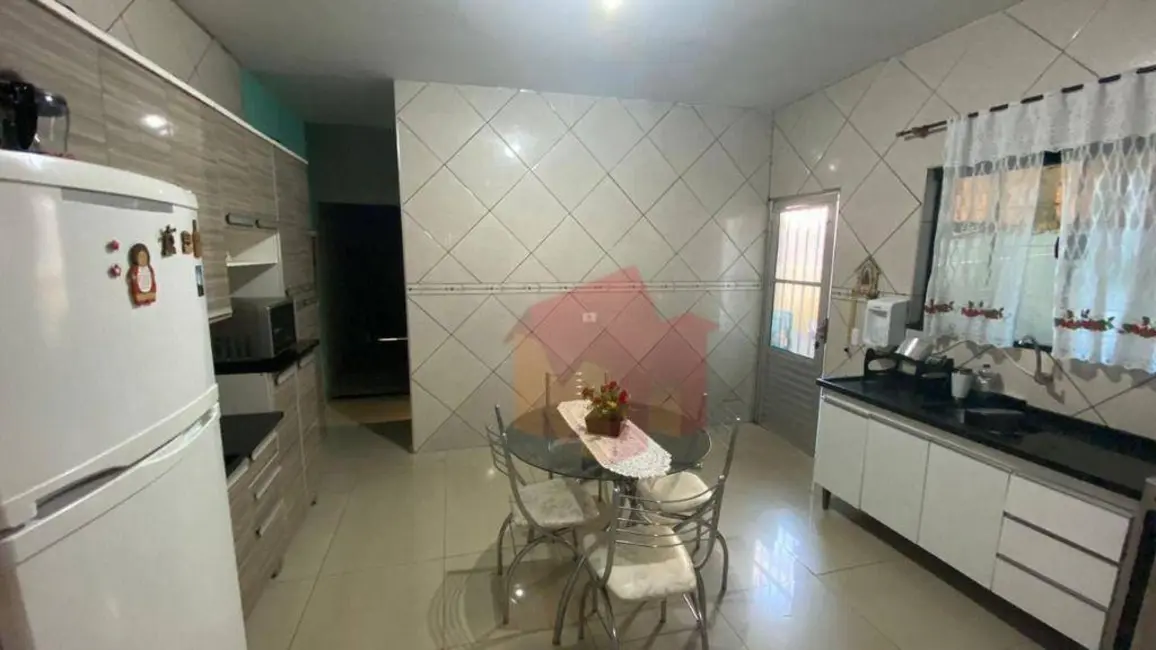 Foto 2 de Casa com 2 quartos à venda, 150m2 em Jardim Novo Paraíso, Americana - SP