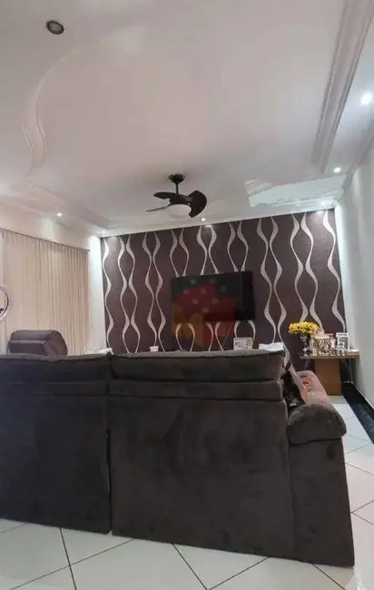Foto 3 de Casa com 2 quartos à venda, 150m2 em Parque Nova Carioba, Americana - SP