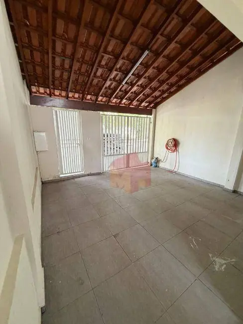 Foto 2 de Casa com 2 quartos à venda, 125m2 em Jardim São Francisco, Nova Odessa - SP