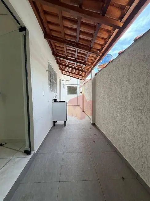 Foto 3 de Casa com 2 quartos à venda, 125m2 em Jardim São Francisco, Nova Odessa - SP
