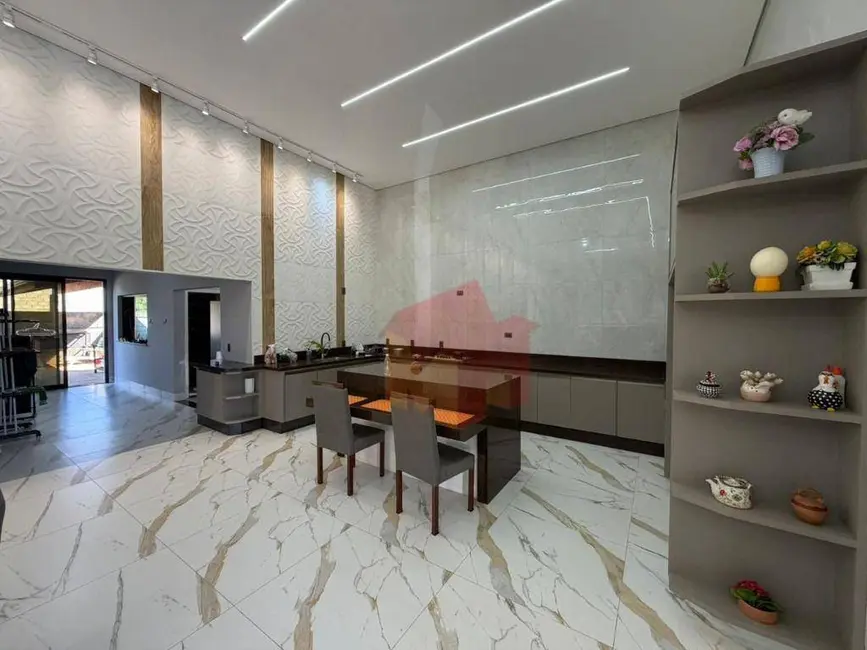 Chácara com 3 quartos à venda, 1000m2 em Jardim Lagoa Nova, Limeira - SP - imagem 6 Foto 6 de Chácara com 3 quartos à venda, 1000m2 em Jardim Lagoa Nova, Limeira - SP