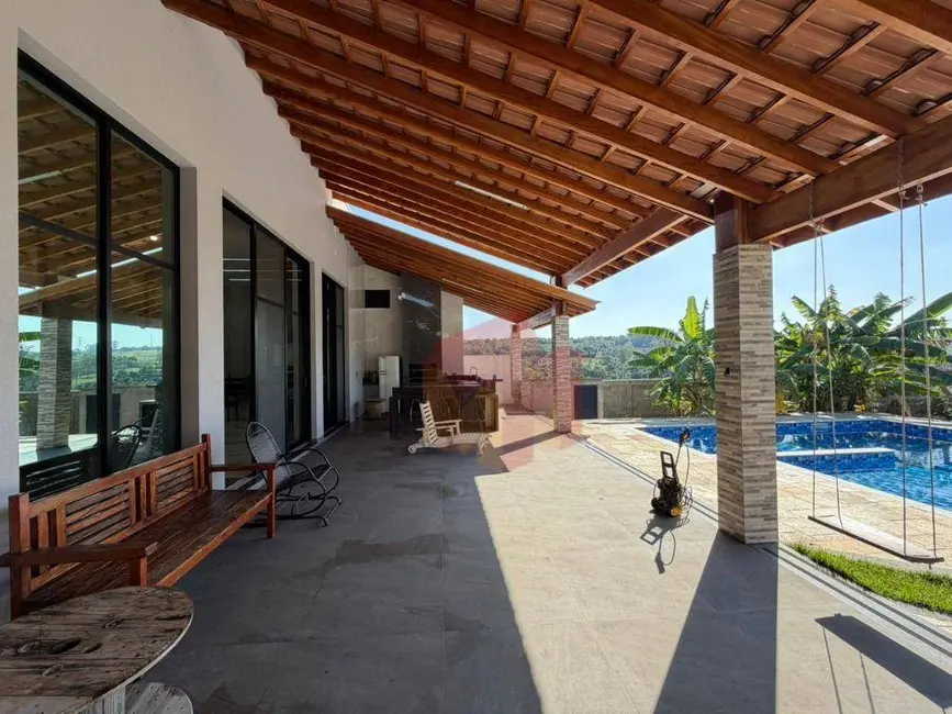 Chácara com 3 quartos à venda, 1000m2 em Jardim Lagoa Nova, Limeira - SP - imagem 2 Foto 2 de Chácara com 3 quartos à venda, 1000m2 em Jardim Lagoa Nova, Limeira - SP