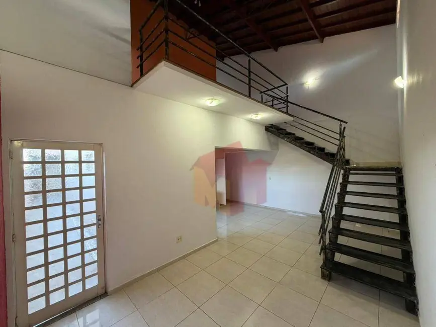 Casa com 3 quartos para alugar, 172m2 em Parque Dom Pedro II, Americana - SP - imagem 6 Foto 6 de Casa com 3 quartos para alugar, 172m2 em Parque Dom Pedro II, Americana - SP