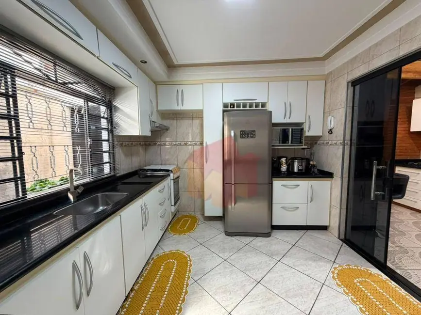 Foto 5 de Casa com 3 quartos à venda, 160m2 em Jardim Capuava, Nova Odessa - SP